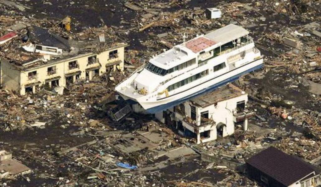 Tsunami-Japan-National-Geographic