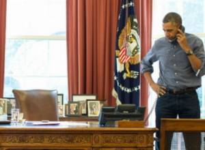 Обама провел телефонный разговор с  Путиным