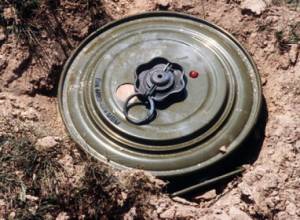 Военнослужащий получил смертельные ранения в результате взрыва мины 