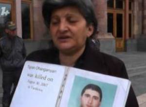 Ждут вмешательства Сержа Саргсяна - акция (видеоматериал)