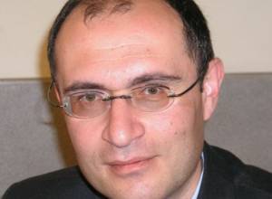 Причина отставки по мнению М. Айрапетяна