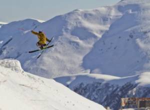 Վրացի լեռնադահուկորդը հաղթահարել է Արագած լեռը