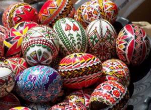 Regardless of everything, eggs are painted on St. Resurrection Day