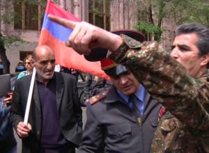 Freedom fighters gather outside HHK office