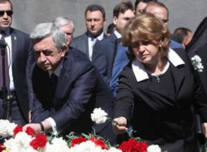 Serzh Sargsyan paid tribute and left for Czech Republic