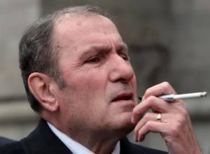 Armenia’s first President meets with Polish Ambassador