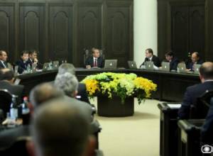 Պետբյուջեից ծառայողական մեքենաներ՝ ՀՔԾ-ին. Փաստինֆո