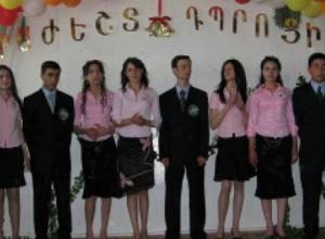 Armenian teenagers preparing for 'Last Lesson' 