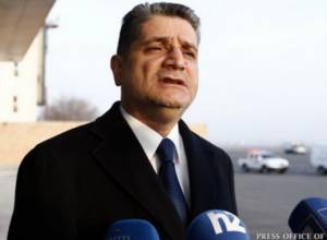 Тигран Саргсян уезжает из страны