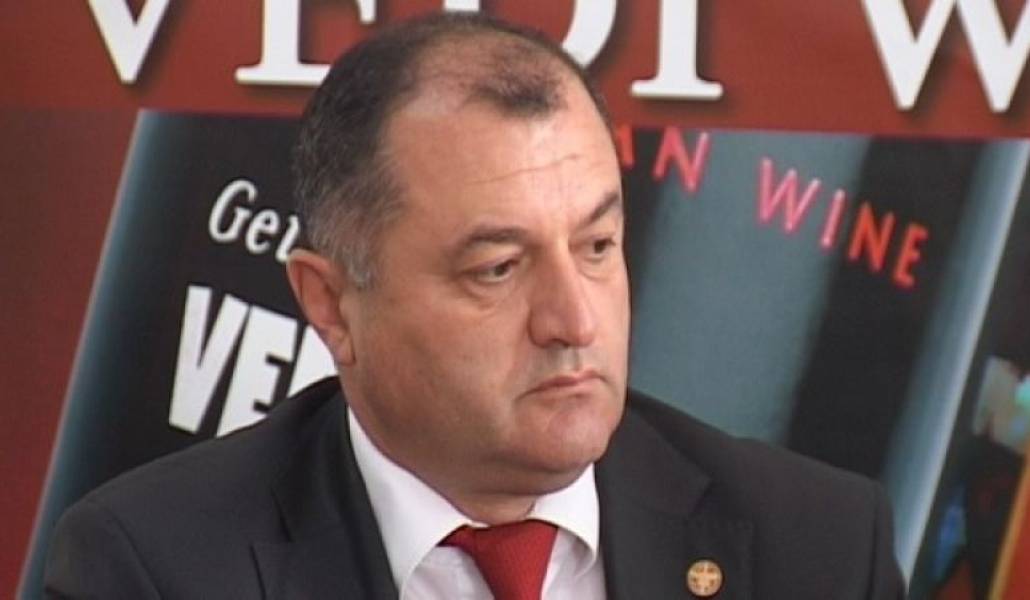 120f657851764341d3b051a5131ca570