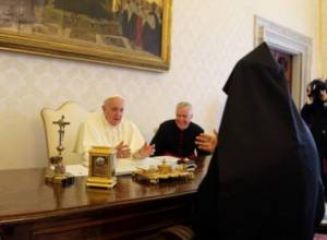 Aram I Meets Pope Francis