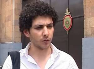 Everyone should demand resignation of Serzh Sargsyan - says civil activist 