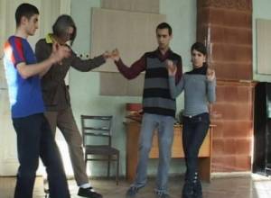 Все вместе пустились в хоровод