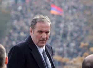 Levon Ter-Petrosyan says precondition was laid down before Armenia 