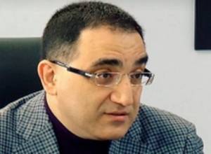 Former PM calls for jailed philanthropist Levon Hayrapetyan 