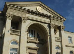 Serzh Sargsyan congratulates Armenians on Knowledge Day