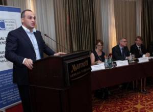 Сотрудники СКК - военнопленные