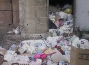 Красивая улица - грязный двор