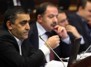Armen Rustamyan explains why Dashnaktsutyun does not participate in joint rally