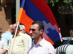 What a citizen of independent Armenia dreams about