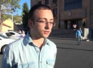 Освободили задержанного активиста