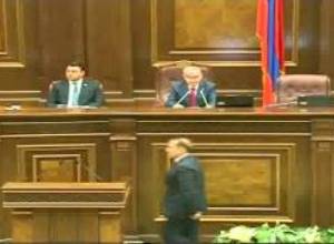Hovik Abrahamyan says he proposed to appoint Surik Khachatryan as Syunik Governor