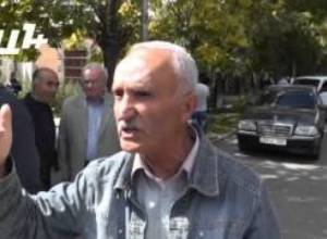 Житель Сисиана написал "окончательную конституцию"