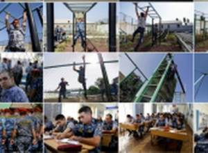 Who are “red berets” in reality?