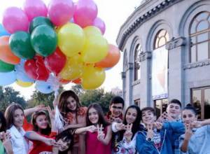 Betty herself shot the video of “Junior Eurovision- 2014”