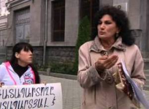 Lifer starts hunger strike: Mother requests a review of the case 