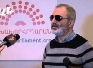 «Это – провокационная программа властей»: Алек Енигумшян