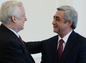 Serzh Sargsyan receives  Nikolai Ryzhkov