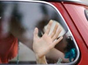 Woman stole a cell phone from the car and sold it