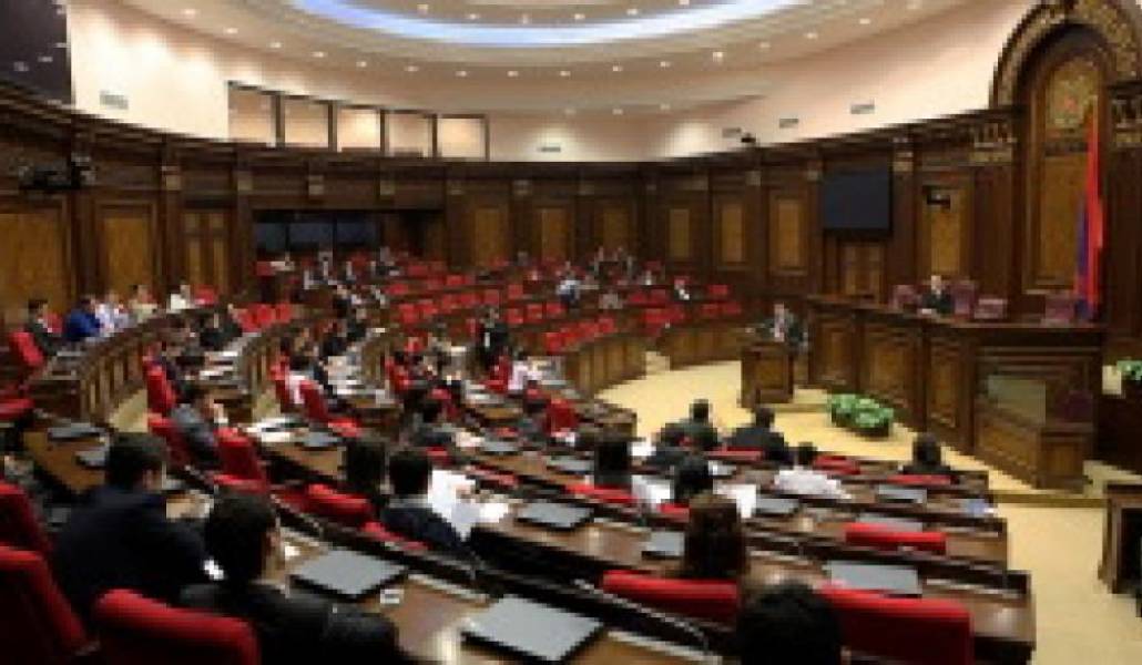 cd9de9e2e84ea837f67c1852ccccff65