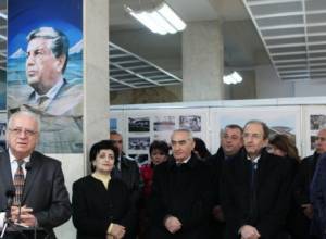 Exhibition dedicated to Karen Demirchyan 