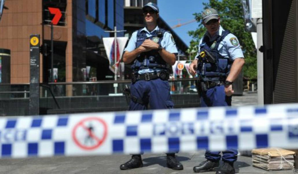 141215054858_australia_police_624x351_epa