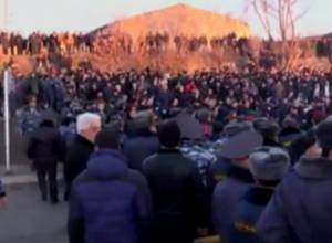 Мэр Гюмри прервал свой официальный визит