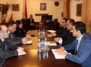 Посол Франции потрясен трагедией в Гюмри