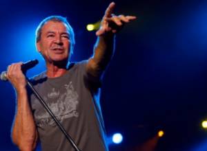 Ian Gillan addresses letter to Gyumri residents  - mediamax.am 