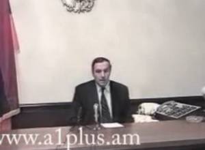 В этот день 1998 г. Левон Тер-Петросян подал в отставку: архивные кадры