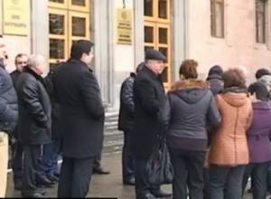 Жители прилегающей к городу деревни не могут попасть в город