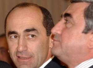 Robert Kocharyan comments on Sargsyan-Tsarukyan dispute, says government can stop here