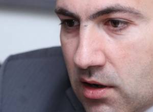 Serzh Sargsyan hampers Nikol Pashinyan: Gala