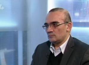 «Պետք է հետ վերցնել ստորագրությունը եւ հավասար դիրքերից խոսել»