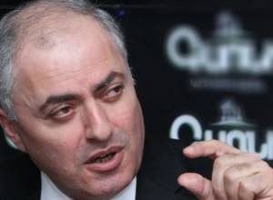 Ֆինանսների փոխնախարարի խորհուրդը ընդդիմադիր պատգամավորներին