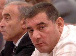 “Are you self-willed?”: former BHK member threatens to beat “A1+” journalist