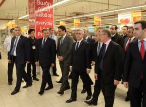 Серж Саргсян  присутствовал на церемонии открытия «Карфур»