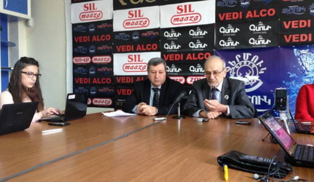 11072279_827219327315466_2143659637_n