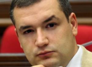 Where are the badge and the flag of BHK member Tigran Urikhanyan?