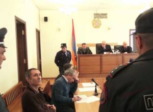 Судебное заседание по делу В. Петросяна было прервано,  не начавшись